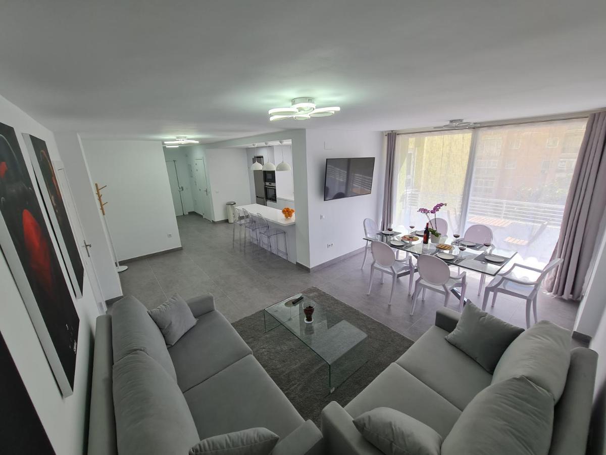 Modern 3 Bedroom Luxury Apartment In Torremolinos Exterior foto