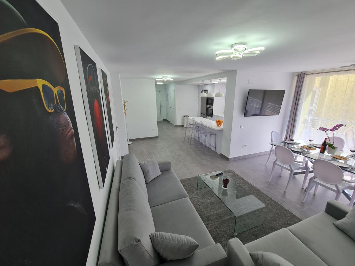 Modern 3 Bedroom Luxury Apartment In Torremolinos Exterior foto